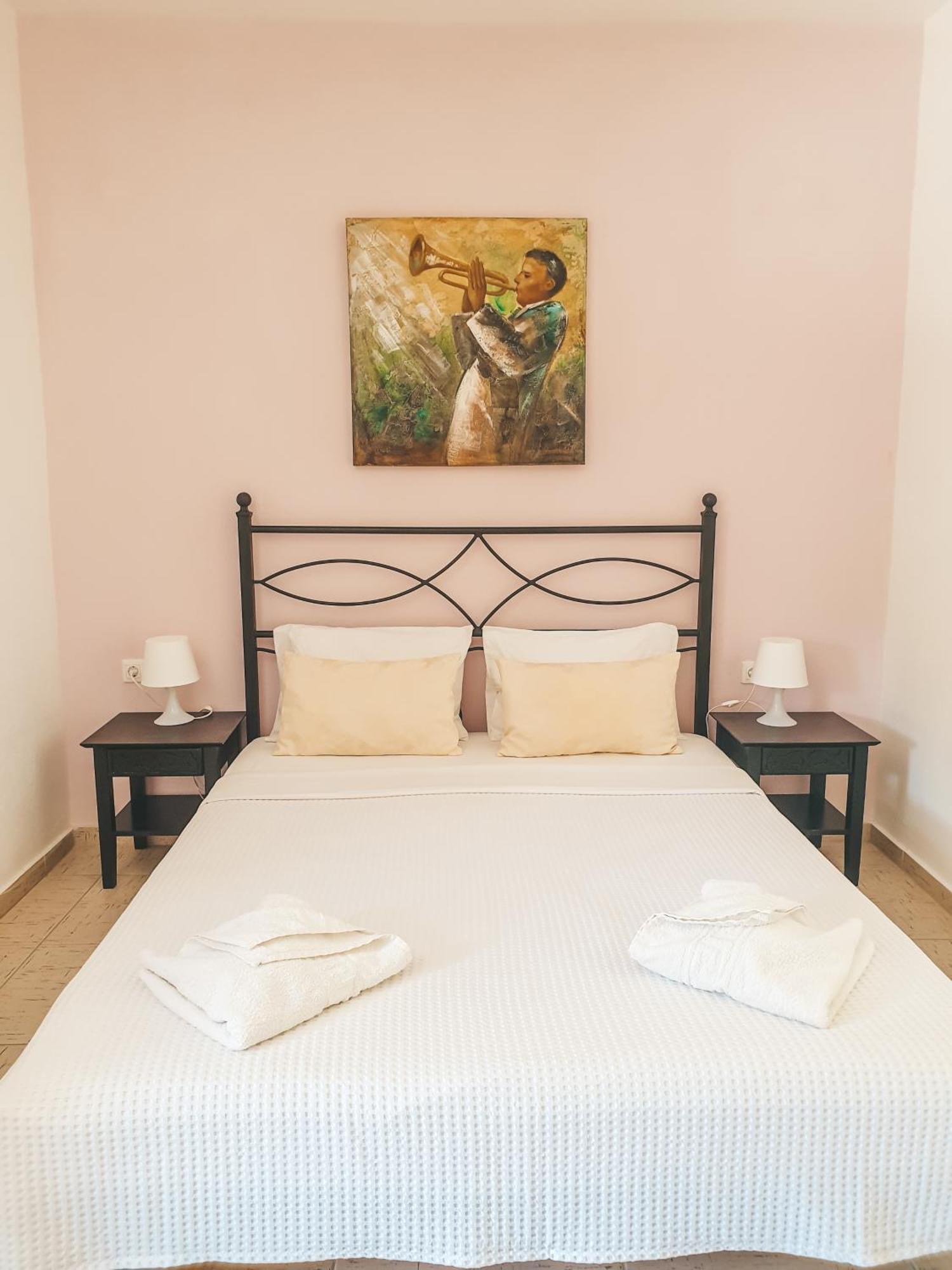 Aroma Studios And Apartments วูร์วูรู ภายนอก รูปภาพ